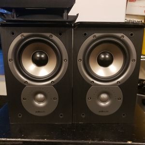 Polk Audio TSI100 2way shelf speakers (pair)
